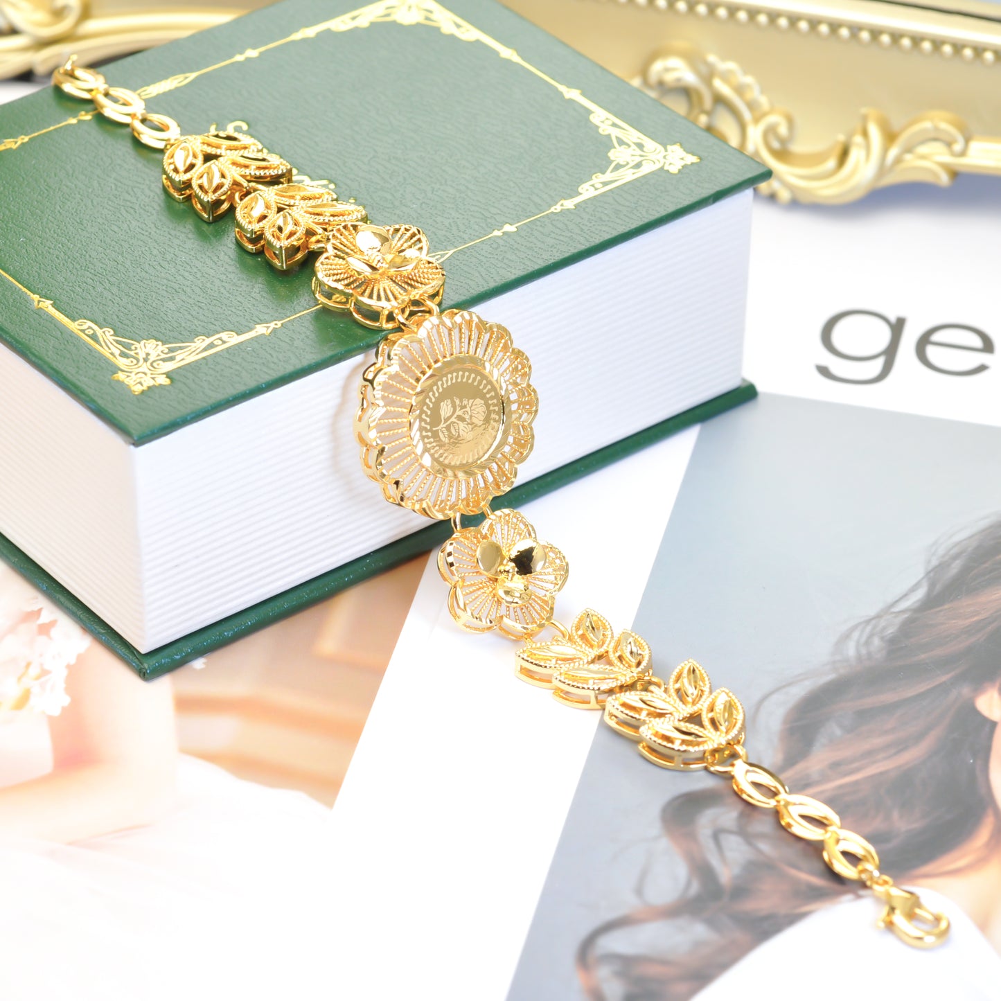 Elegant 24K Gold-Plated Floral Bracelet 9inch(23cm) Women Jewelry 24KBR006