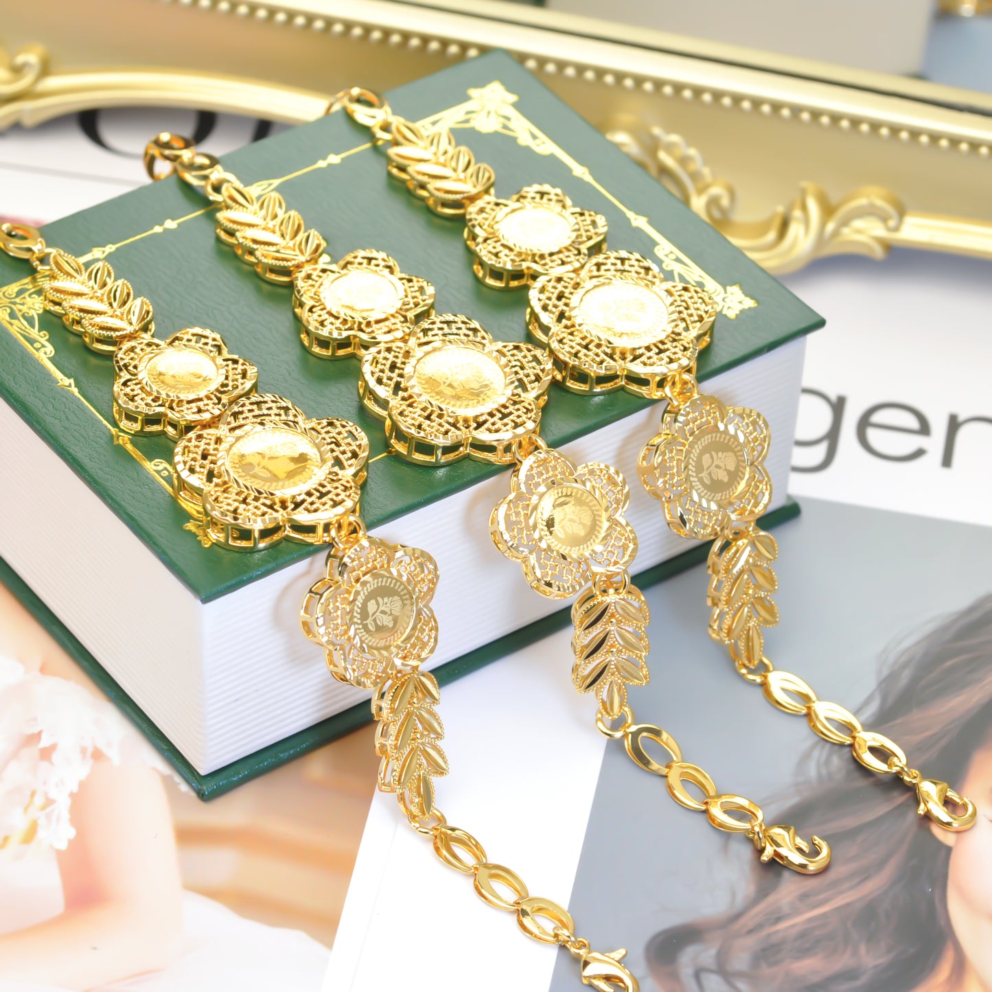 Elegant 24K Gold-Plated Floral Bracelet 8.5inch(21cm) Women Jewelry 24KBR005